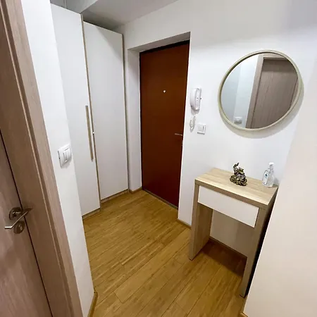 Leni * Skopje